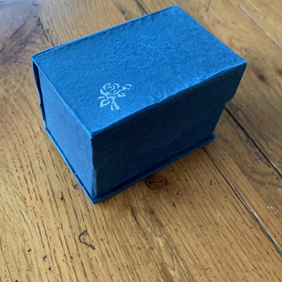 Crystal Glass Cube Paperweight 3-D Laser Etched Male Golfer with Case 3” by 2” - Picture 10 of 10